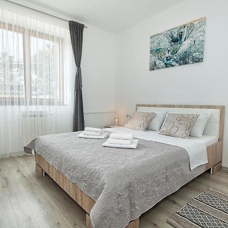 Apartman Lujko Plitvice Plitvicka Jezera Bagian luar foto